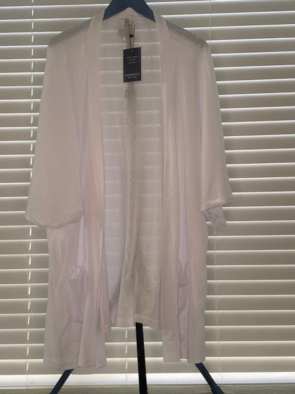 SHOWMALL White Sheer Open Front Kimono Cardigan Cover Up Plus Size 4X NWT